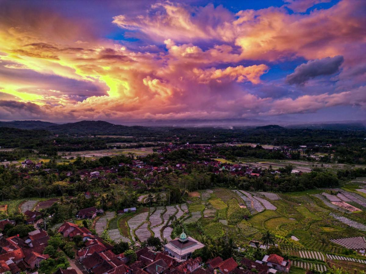 Villa Borobudur Resort Magelang Luaran gambar